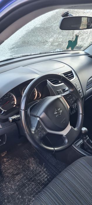 Sprzedam ładne Suzuki Swift