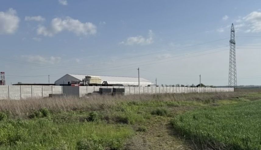 Земельні ділянки Крюківщина  від 0,4 до 1,35га(промисловість/виробництво/комерція)