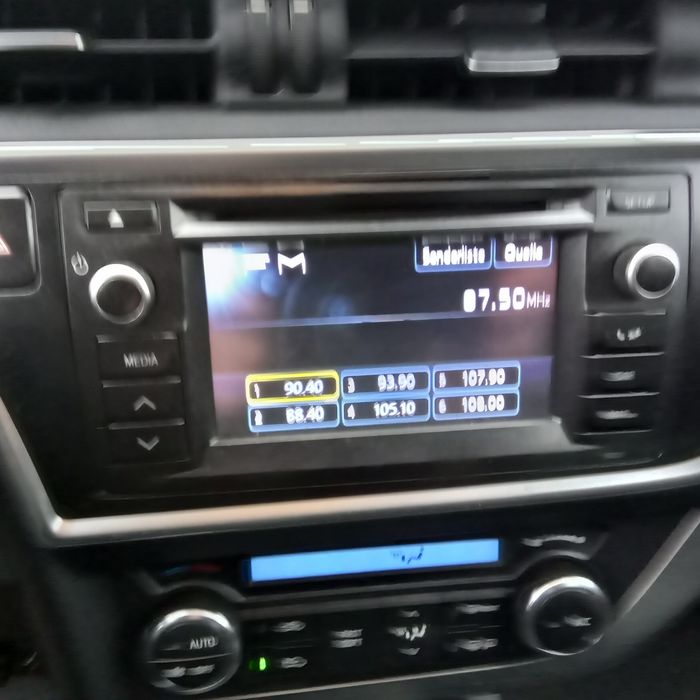Radio nawigacja Toyota Auris 2