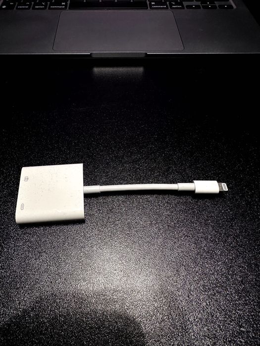 Hub do iPhone (Lightning - USB)