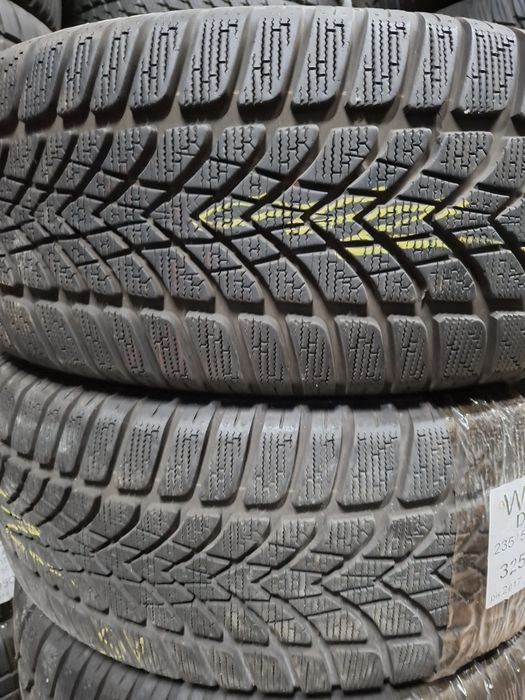 Продам зимові шини 235/50r18