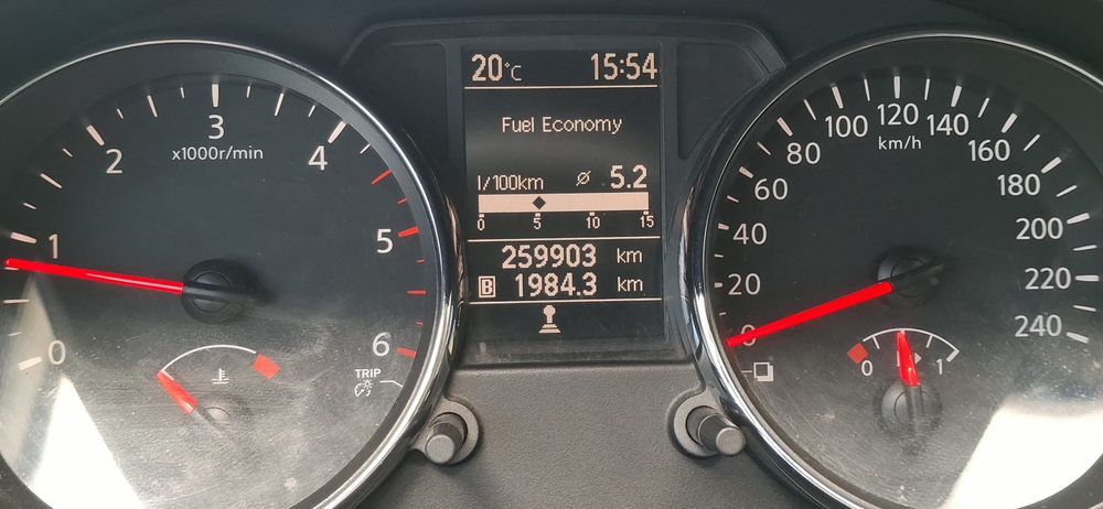 Продам авто NISSAN