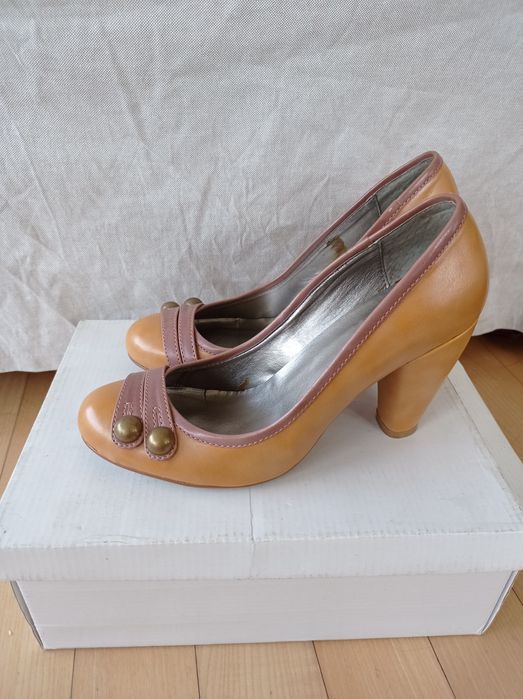 Musztardowe czułenka  r.38