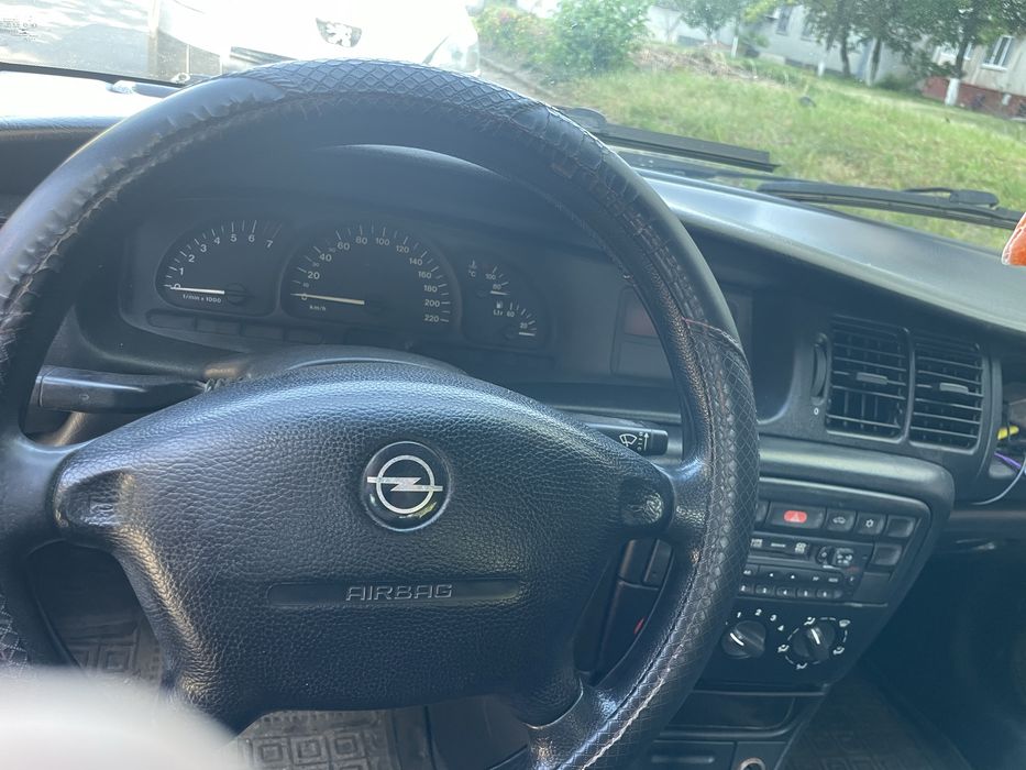 Opel vectra b 1.6 16 клап