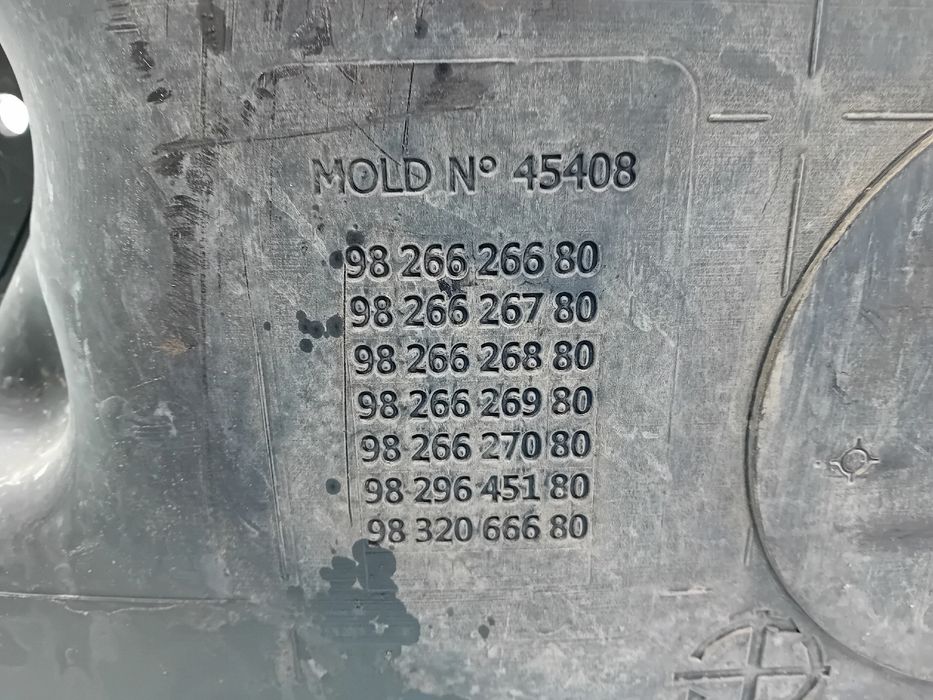 Depósito combustível PEUGEOT 208 II