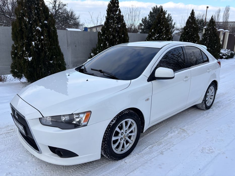 Mitsubishi Lanсеr 2011,1.8, механика, в отличнейшем состоянии!