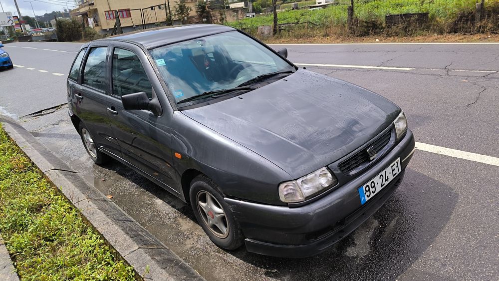 SEAT Ibiza / bom estado