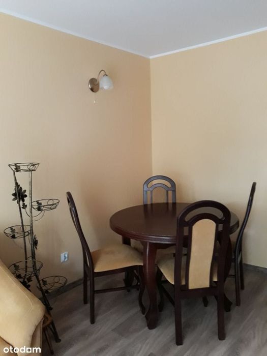 Wynajmę M-3, 2 pokoje, 1 piętro, winda, balkon. - Widok 6