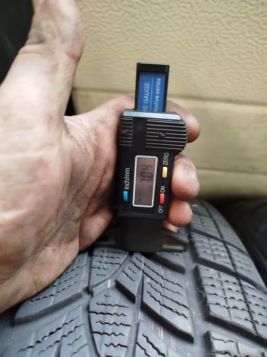 Opony zimowe Goodyear 225/65R17