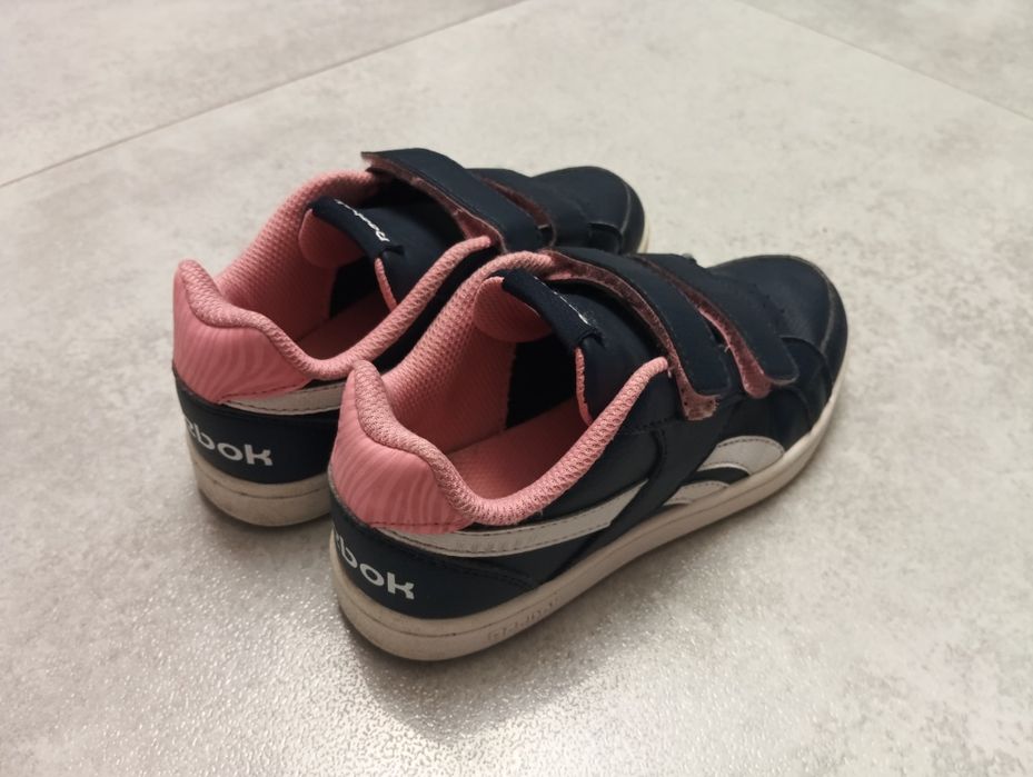 Buty sportowe dla dziewczynki