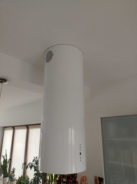 Okap wyspowy Nortberg uszkodzony