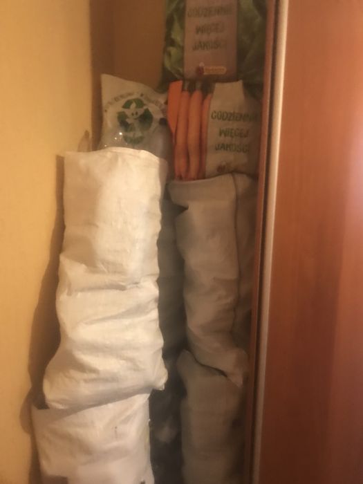 Продам пластиковые бутылки