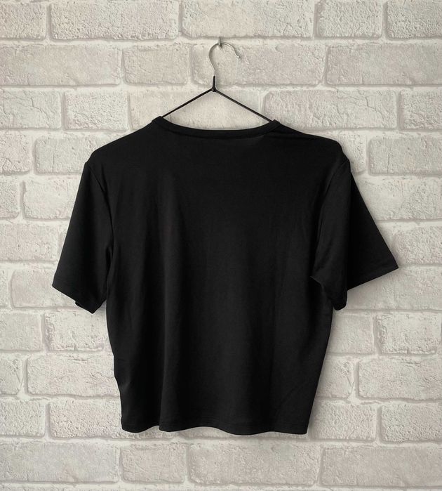 Czarny sportowy crop top Sinsay Gym Hard M – siłownia / trening