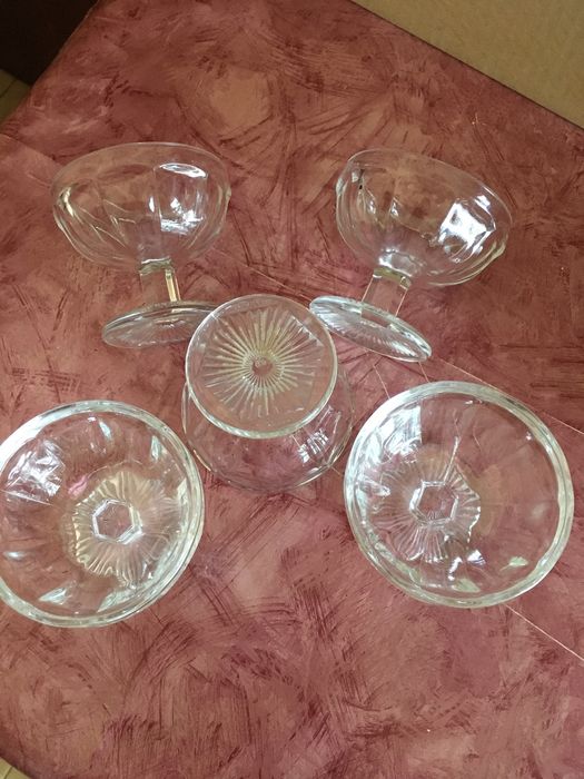 Varias pecas antigas e muito bonitas para variados usos