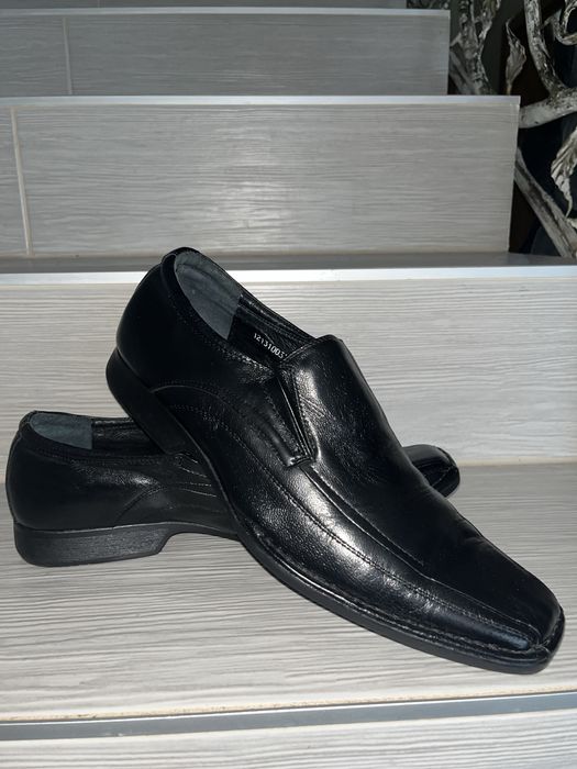 Loafersy/mokasyny męskie skórzane męskie Odiin 44