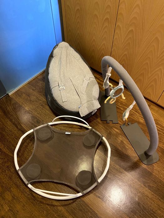 Assento Doomoo com com baloiço e Arco com Bonecos/Mobil