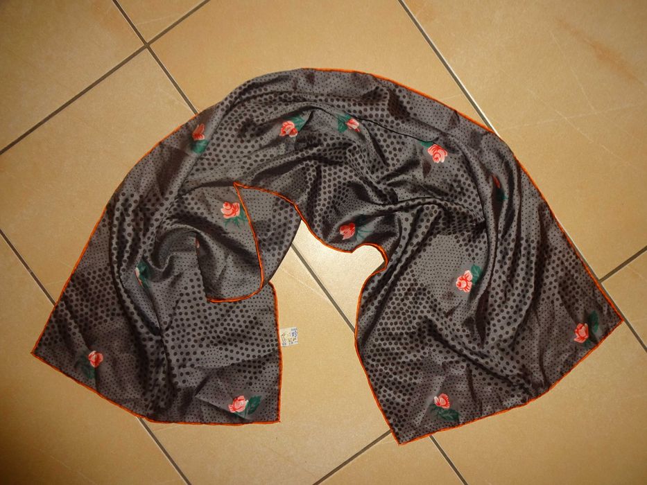 PEARL Hand Printed 100% PURE SILK jedwabny rolowany szalik apaszka