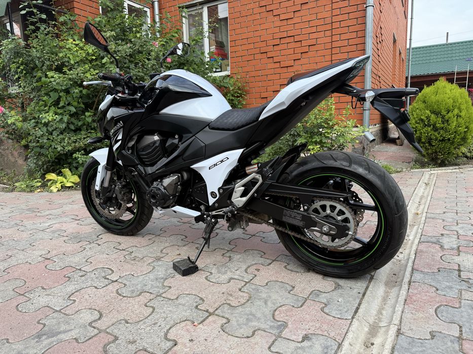 Kawasaki z800 розмитнений