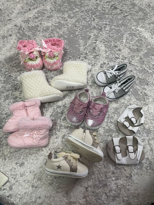 Пінетки, взуття для малюків