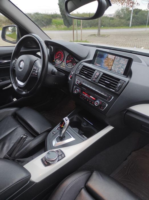 Bmw 120D 185cv caixa automática em excelente estado de geral