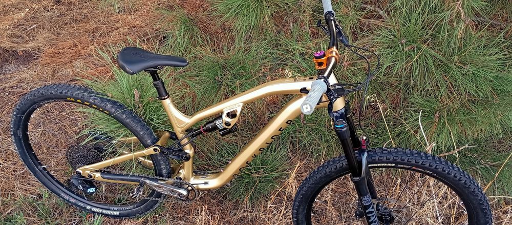Bicicleta enduro Rockrider Feel 700 LT
