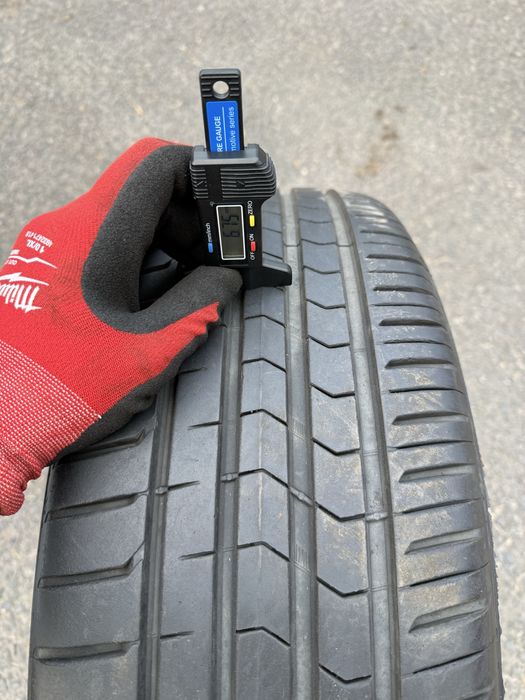 Opony letnie 215/50R18 Vredestein