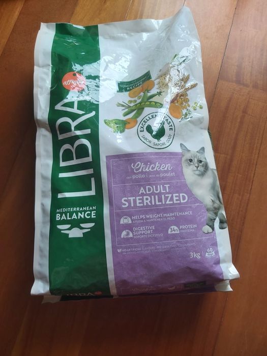 Ração gato Libra Adult sterilized Galinha 3kg