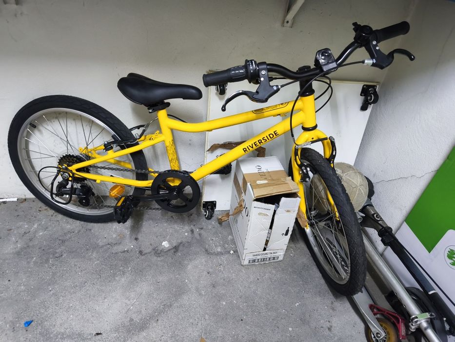 Bicicleta Híbrida Infantil Riverside 500 de 20" da Decathlon