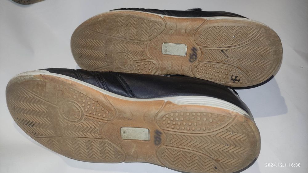 Футзалки 35р 23см