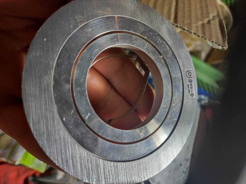 Oprawki led z żarówkami