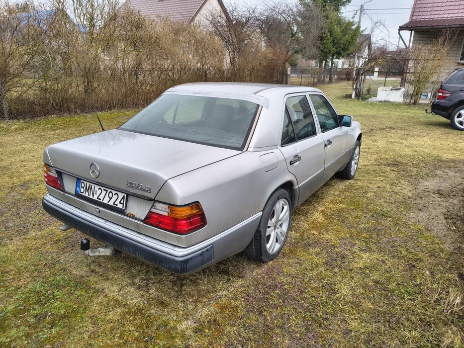 Mercedes Benz w124 d
