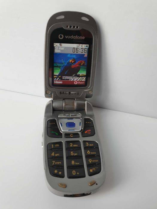 телефон Samsung SGH-Z140V зарядне KOREA