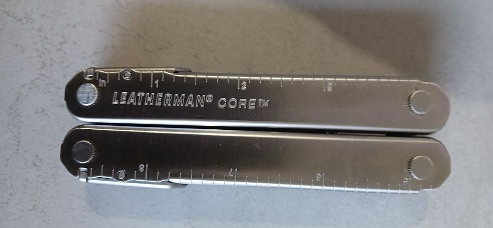 Alicate Leatherman Core