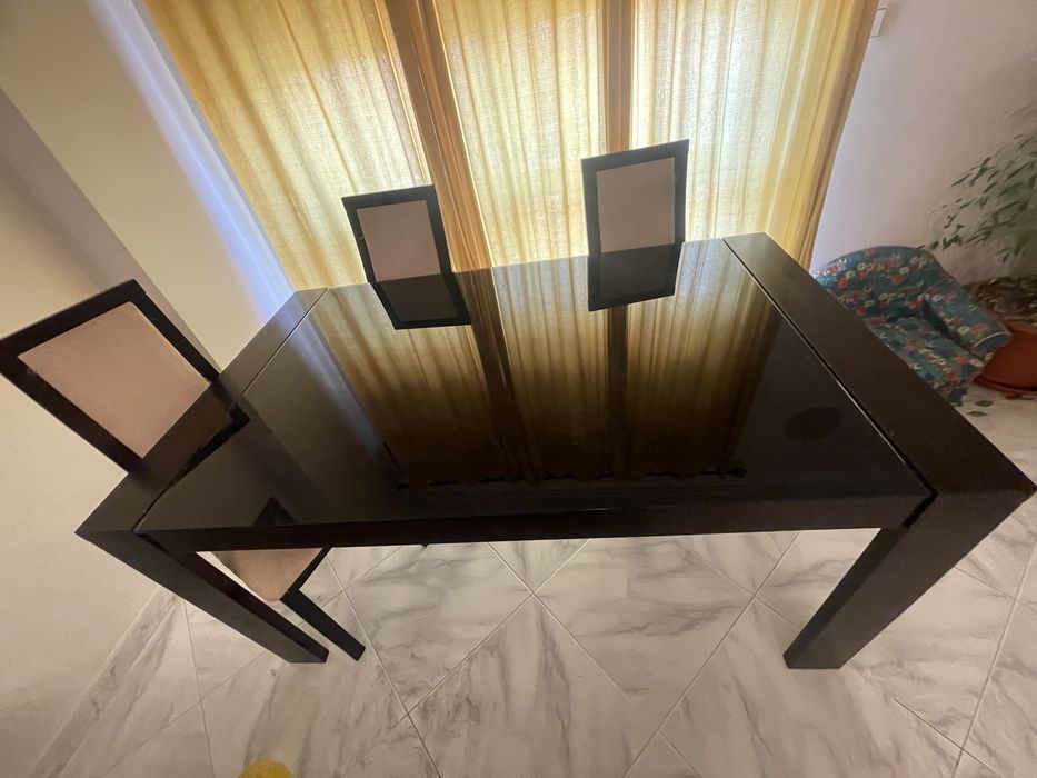 Mesa de jantar extencivel