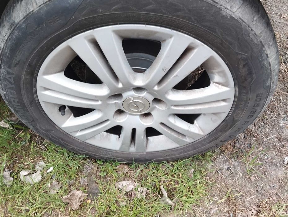 Felga Aluminiowe Opel zafira  6.5" x 16" 5x110 ET 37
