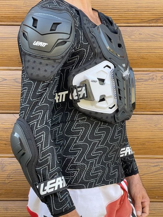 Leatt 4.5 черепаха