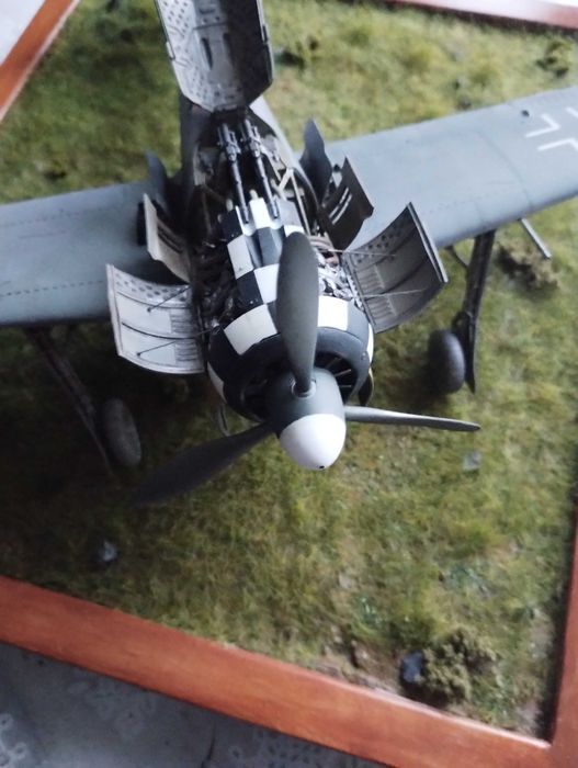 makieta lotniska z samolotem focke-wulf 190