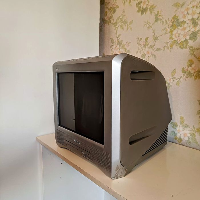 Продам телевизор Sony Trinitron