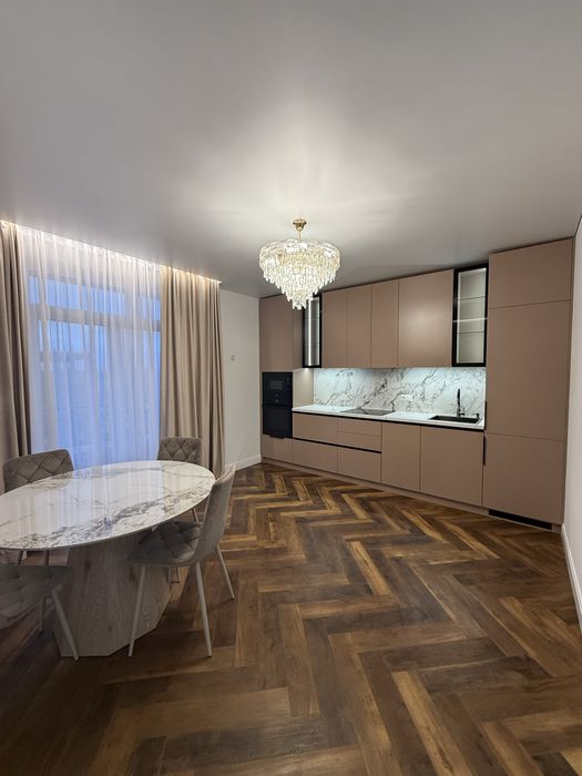 ЖК Мала Прага. Продаж великої 1,5 кімнатної. 50 м.кв