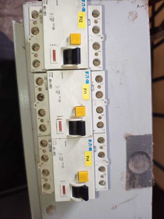 Sprzedam skrzynke elektryczną