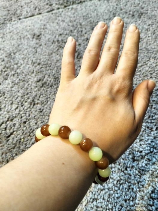 Bransoletka z kolorowych koralików 18 cm rękodzieło