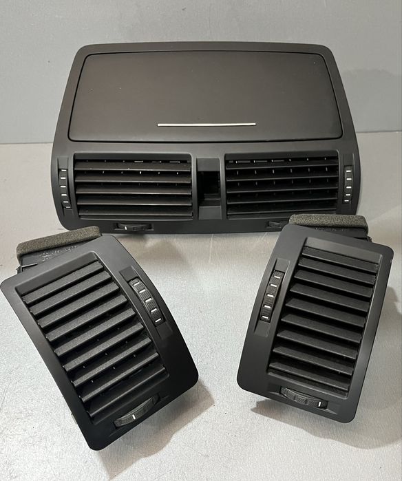 воздуховод подлокотника, в торпедо шкода Октавия, Суперб, Гольф…