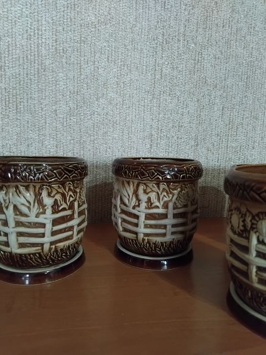 Продам вазони для квітів