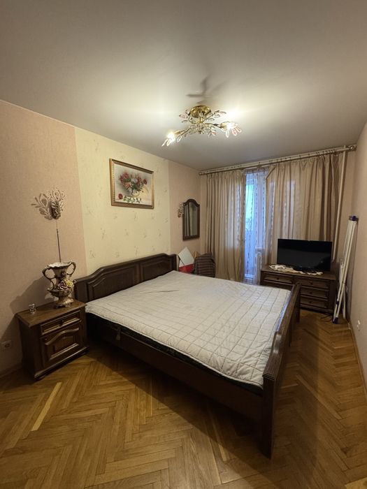 Срочно Продам 3 комнатную квартиру в центре пр.т Мира