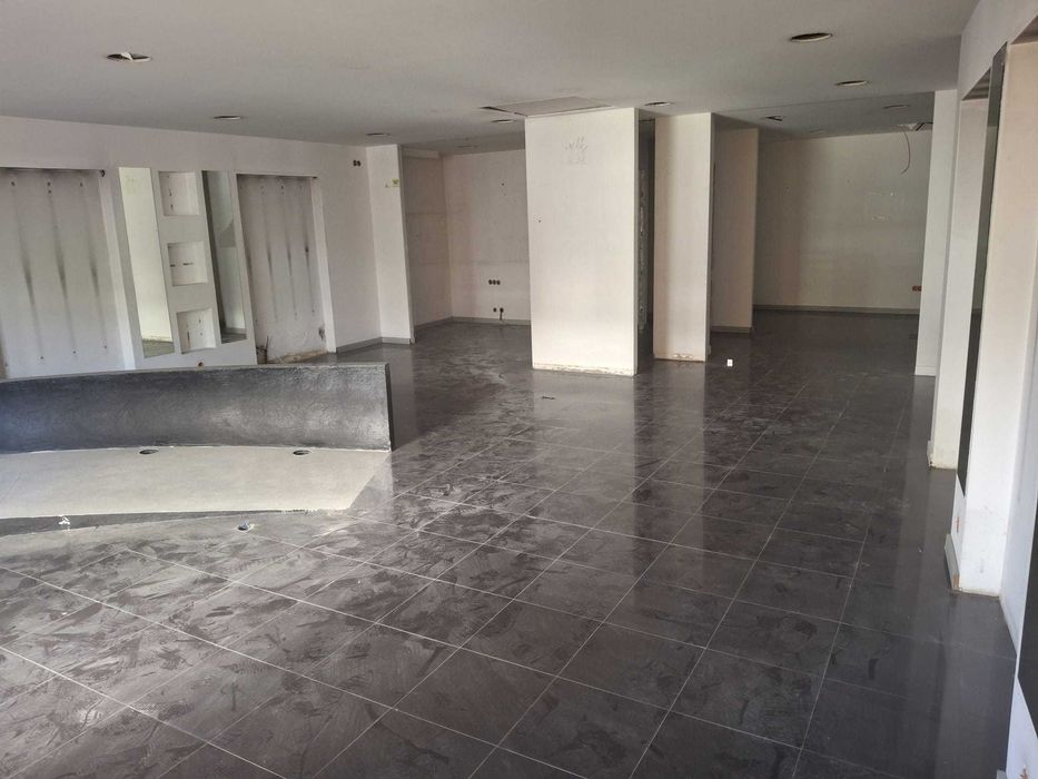 LOJA COMERCIAL CENTRO DE SANTO TIRSO ALUGA-SE OU VENDE-SE