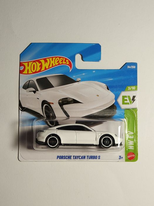Hot Wheels Porsche Taycan Turbo S