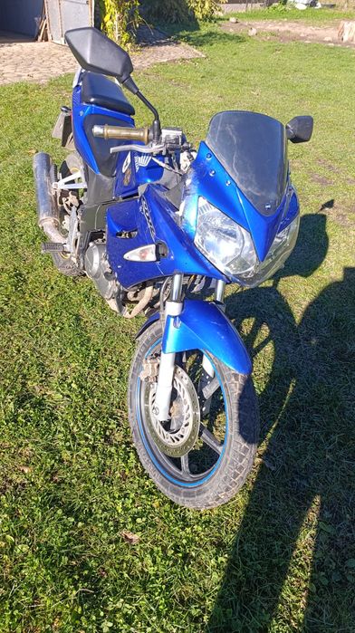 Продам мотоцикл Honda cbr125r