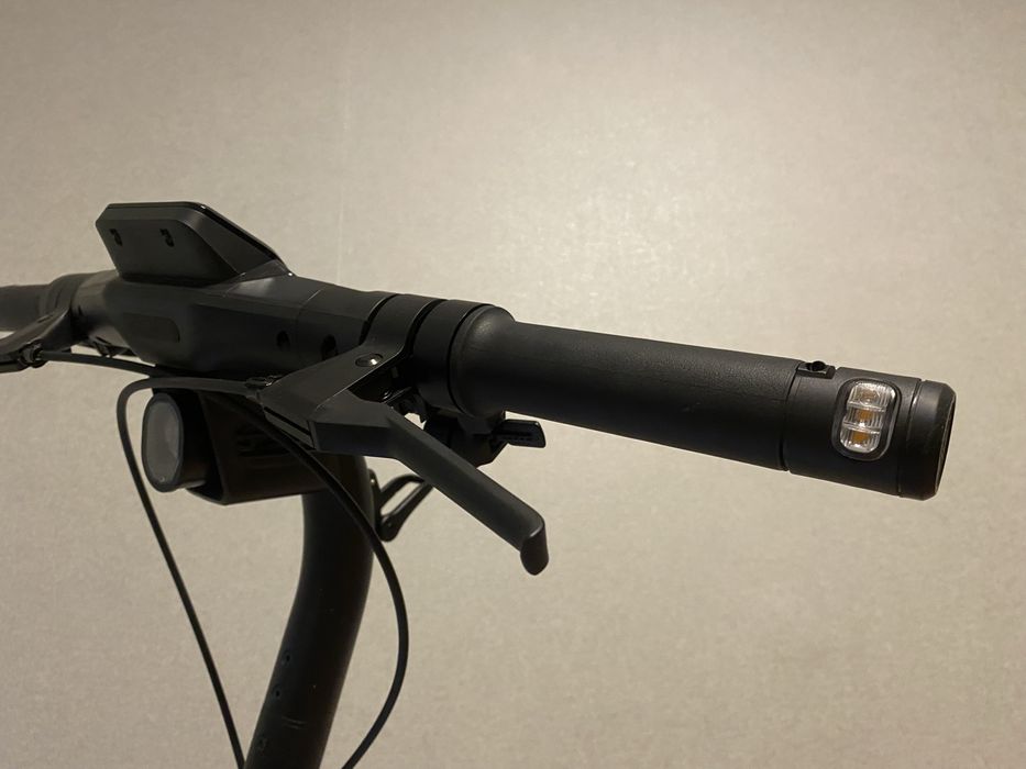 Продам Seegway Ninebot ZT3 PRO E BLACK