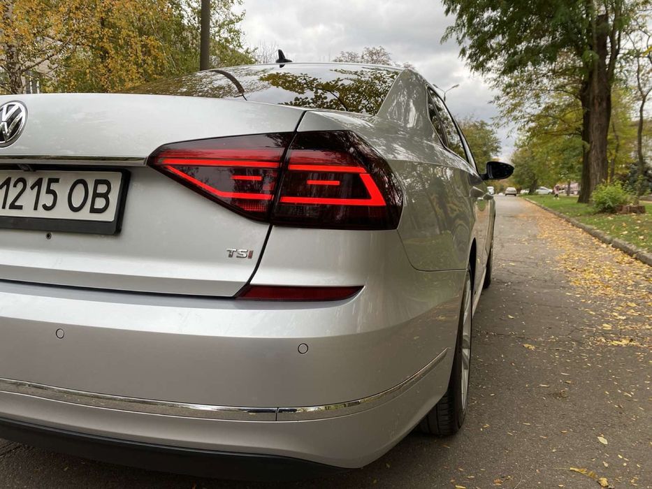 Продам Volkswagen Passat 2017