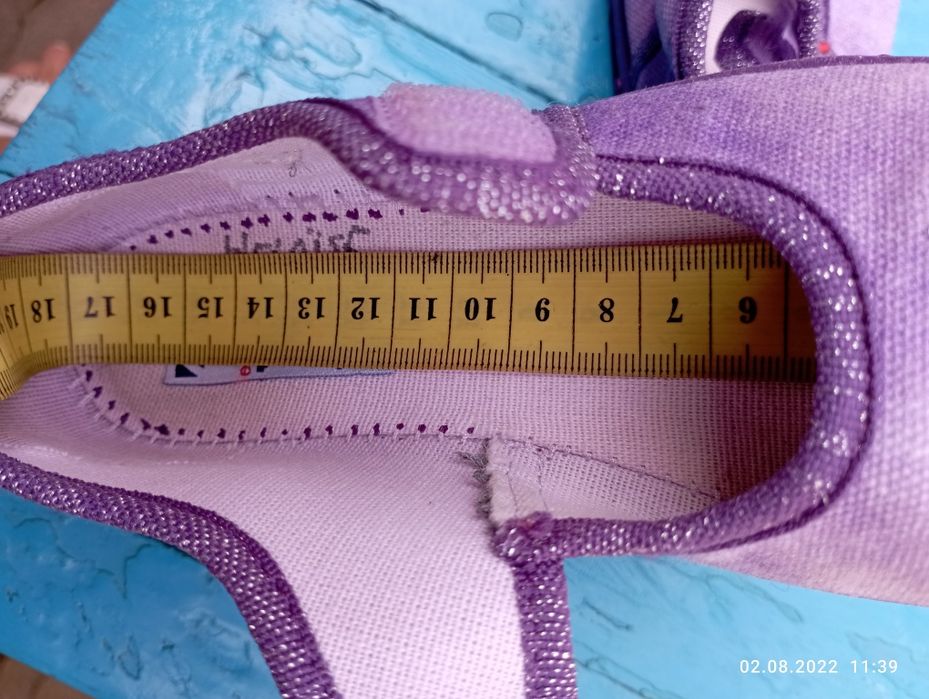 Туфлі на дівчинку